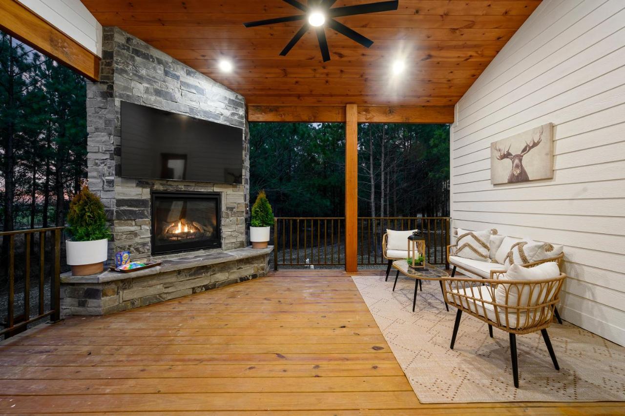 Sugar In The Pines - Luxury Honeymoon Cabin Broken Bow Exterior photo