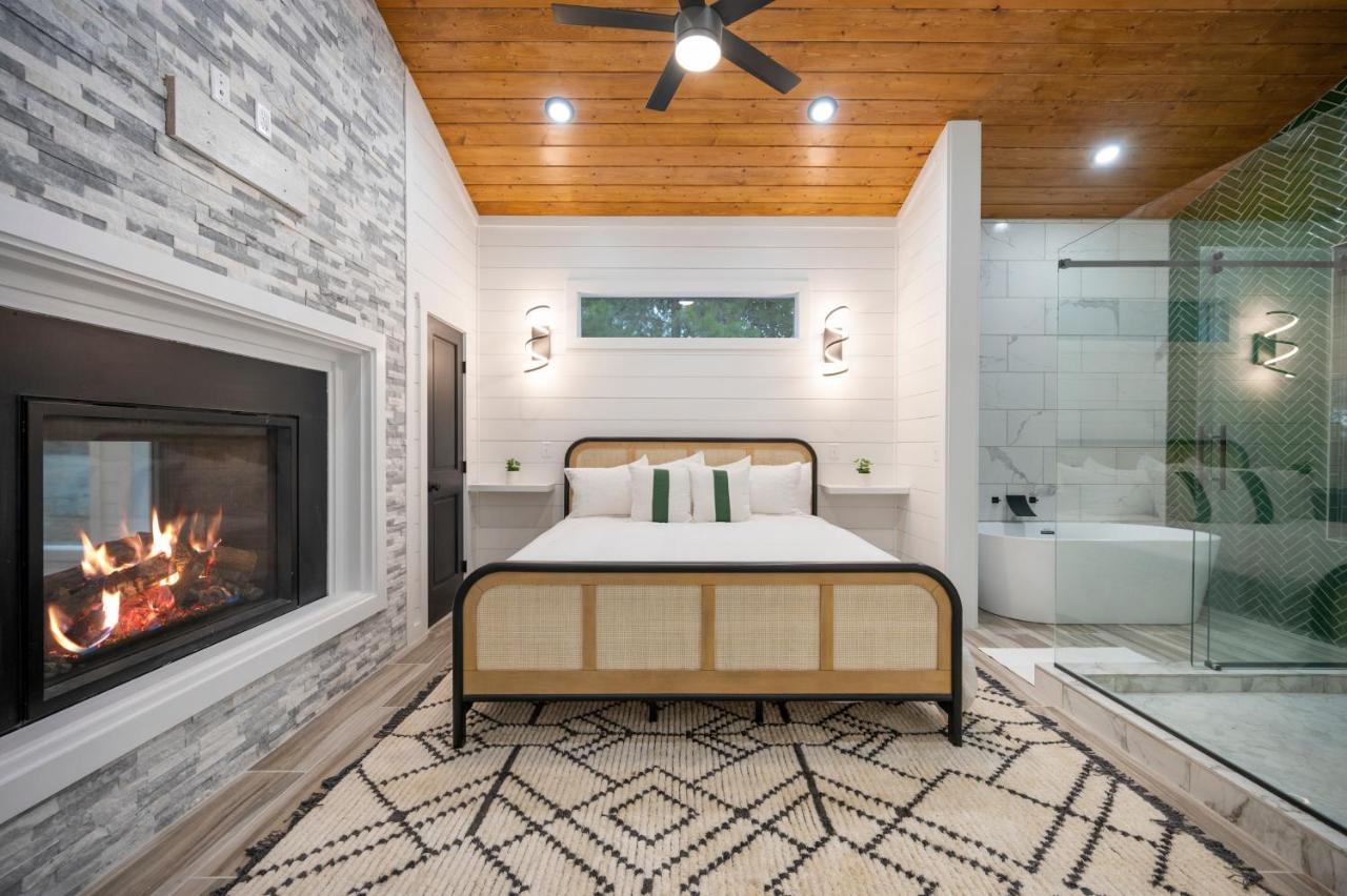 Sugar In The Pines - Luxury Honeymoon Cabin Broken Bow Exterior photo